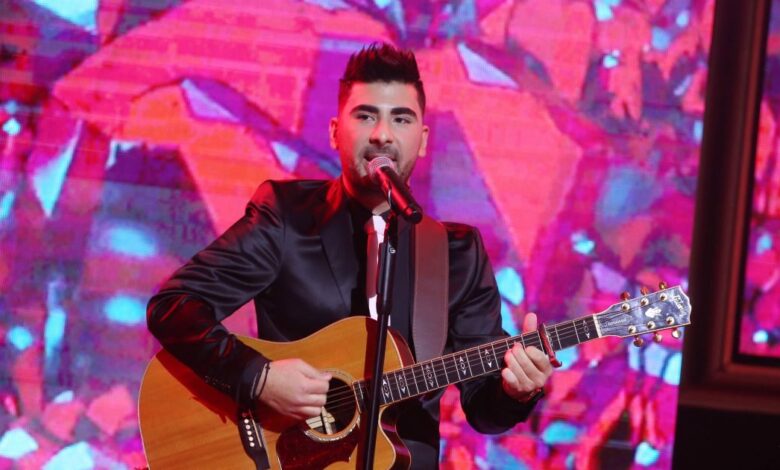 Κωνσταντίνος-Παντελίδης:-Ακόμα-συμβουλεύομαι-τον-Παντελή-και-τον-πατέρα-μου-και-μιλάω-μαζί-τους