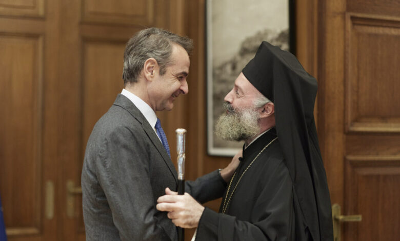 Μητσοτάκης-σε-Αρχιεπίσκοπο-Αυστραλίας:-Κατάκτηση-για-τον-Ελληνισμό,-η-επιστολική-ψήφος-των-ομογενών-–-Ελπίζουμε-να-ψηφιστεί-με-αυξημένη-πλειοψηφία