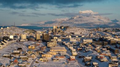 Ηχηρό-μήνυμα-της-Μέτε-Φρέντερικσεν-προς-τον-Τραμπ-στη-Διάσκεψη-του-Μονάχου:-«Η-Γροιλανδία-δεν-πωλείται»