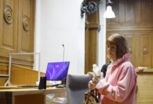 Η-Ζιζέλ-Πελικό-αποκαλύπτει-ότι-οι-δικηγόροι-του-συζύγου-της-θέλησαν-να-παρουσιάσουν-τους-βιασμούς-της-ως-sex-tape-–-«Αυτές-ήταν-σκηνές-εγκλήματος»