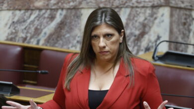 «Ροντέο»-στη-Βουλή:-Η-Κωνσταντοπούλου-αποκάλεσε-«άθλιο-υποκείμενο»-τον-Γεωργιάδη-–-«Είμαι-αυτός-που-θα-σε-βάλει-φυλακή»-απάντησε-ο-υπουργός-Υγείας