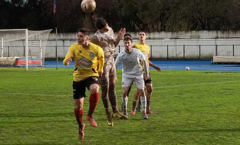 Μόνος-στην-κορυφή!-Κερδισμένος-0-2-από-τη-λασπομαχία-της-Λευκάδας-ο-ΑΟΤ