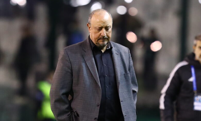 Μπενίτεθ:-«Το-παιχνίδι-σημαδεύτηκε-από-πολλές-καθυστερήσεις,-θα-πρέπει-να-είμαστε-αποτελεσματικοί»