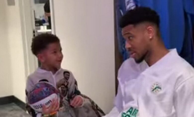 Τα-παιδιά-του-Γιάννη-Αντετοκούνμπο-«τρελάθηκαν»-με-τον-Βίκτορ-Γουενμπανιάμα