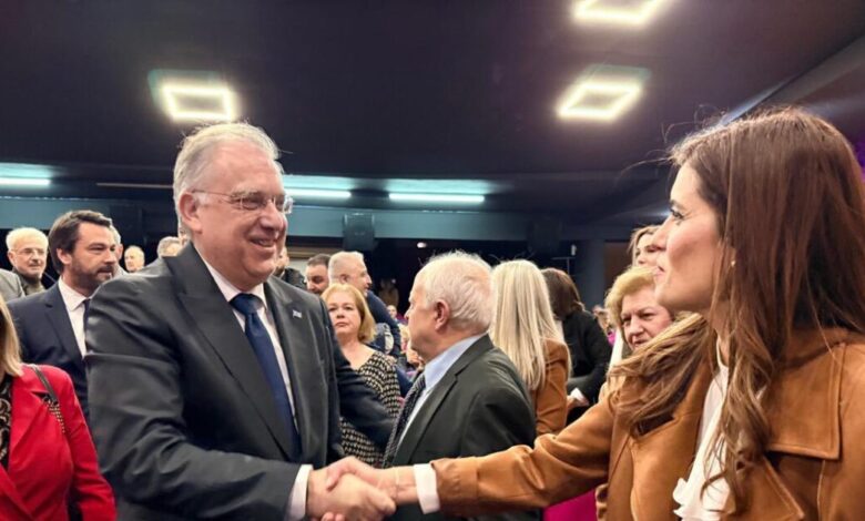 Θεοδωρικάκος:-Με-τον-Αναπτυξιακό-Νόμο-στηρίζουμε-την-ελληνική-περιφέρεια-–-nέες-θέσεις-εργασίας-και-μείωση-των-ανισοτήτων