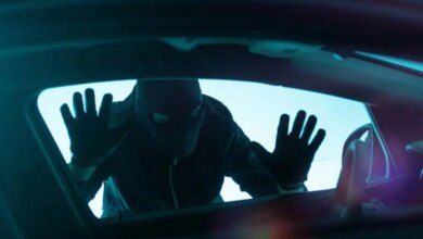 Σύλληψη-στα-Τρίκαλα-για-κλοπές-από-δύο-αυτοκίνητα