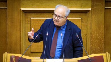 ΠΑΣΟΚ:-Εκτός-Κοινοβουλευτικής-Ομάδας-ο-βουλευτής-Λέσβου-Παναγιώτης-Παρασκευαϊδης