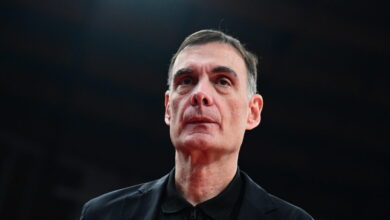 Μπαρτζώκας:-«Ο-Ολυμπιακός-ζει-μέσα-από-την-κατάκτηση-τίτλων»