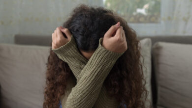 Σουηδία:-Ανάγκασε-τη-σύζυγό-του-να-κάνει-σεξουαλικές-πράξεις-με-120-άντρες