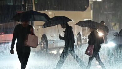 Ξεκινά-η-24ωρη-κακοκαιρία-με-ισχυρές-καταιγίδες-και-θυελλώδεις-ανέμους-–-Οι-περιοχές-που-βρίσκονται-στο-«κόκκινο»