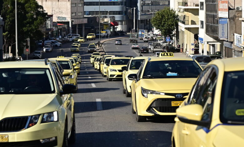 Απεργία-ταξί:-«Χειρόφρενο»-για-3-ημέρες-τραβούν-οι-οδηγοί-στην-Αττική-–-Τα-κύρια-αιτήματα-του-ΣΑΤΑ