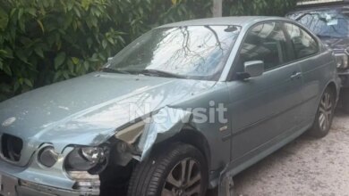 Κολωνάκι:-Μεθυσμένη-γνωστή-τραγουδίστρια-πήρε-«αμπάριζα»-5-παρκαρισμένα-αυτοκίνητα