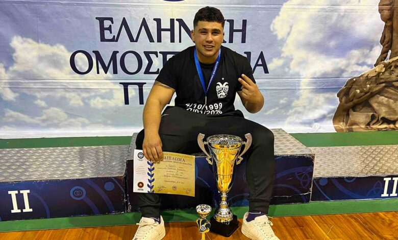 Πρωταθλητής-στα-130-κιλά-ο-Τρικαλινός-Τσιόβολος