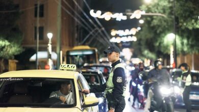 «Τσιλιαδόροι»-μπαίνουν-στη-θέση-μεθυσμένων-οδηγών-και-περνούν-τα-αλκοτέστ-στα-μπλόκα