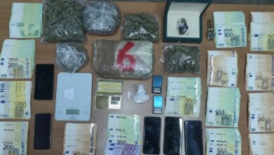«Χτύπημα»-σε-μεγάλο-κύκλωμα-ναρκωτικών-στη-Ρόδο:-Τα-αποκαλούσαν-«λουλούδια»-και-«γουρουνάκια»-–-Άνω-των-700.000-ευρώ-η-κοκαΐνη-που-διακίνησαν