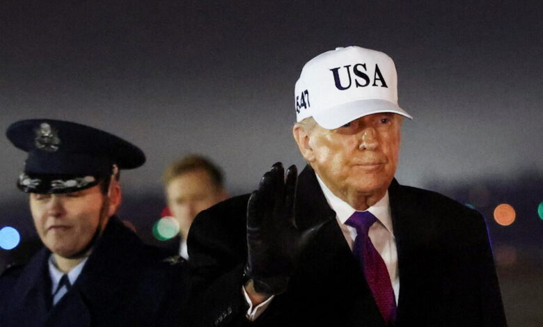 Ο-Τραμπ-ζητά-δημοσιοποίηση-κυβερνητικών-αρχείων-για-τους-εξωγήινους-μετά-τις-δηλώσεις-Ομπάμα-ότι-«είναι-αληθινοί»