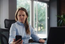 Πρεσβυωπία-και-καινοτόμες-θεραπείες:-laser-και-αναστρέψιμες-λύσεις-–-Τι-αλλάζει-στην-όραση-μετά-τα-40