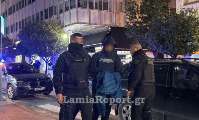 Φυλακές-Δομοκού:-Προσωρινά-κρατούμενοι-ο-δράστης-και-ο-αρχιφύλακας