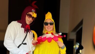 Αποστόλης-Τότσικας-και-Ρούλα-Ρέβη-ντύθηκαν-για-τις-απόκριες:-«Οι-φωτογραφίες-που-ήθελες»