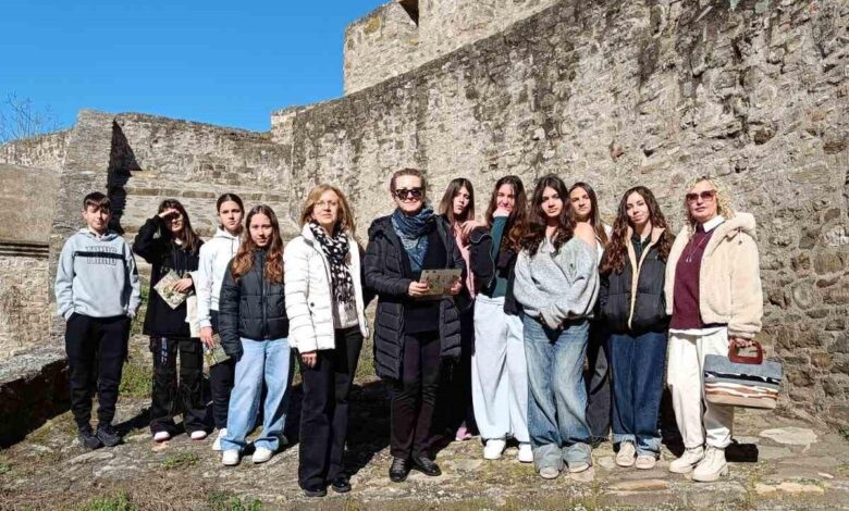 9ο-Γυμνάσιο-Τρικάλων-στο-Βυζαντινό-κάστρο