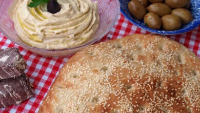 Καθαρά-Δευτέρα-2026:-Πού-θα-φτάσει-η-λαγάνα-φέτος-–-Πόσο-ακριβαίνουν-τα-θαλασσινά