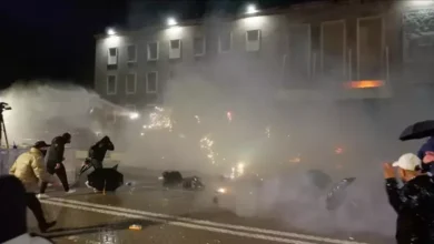 Συγκρούσεις-στην-Αλβανία,-με-διαδηλωτές-να-απαιτούν-την-παραίτηση-του-Έντι-Ράμα