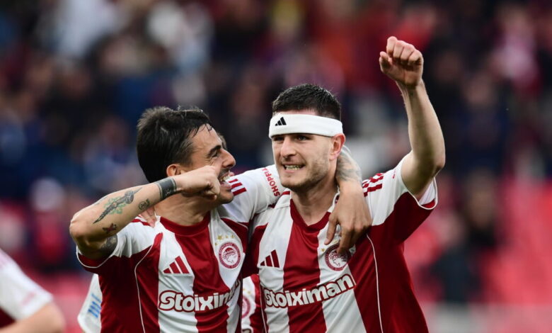 Ολυμπιακός-–-Παναιτωλικός-2-0:-Πιρόλα-και-Γιαζίτσι-υπέγραψαν-την-επιστροφή-των-Πειραιωτών-στην-κορυφή-της-super-league