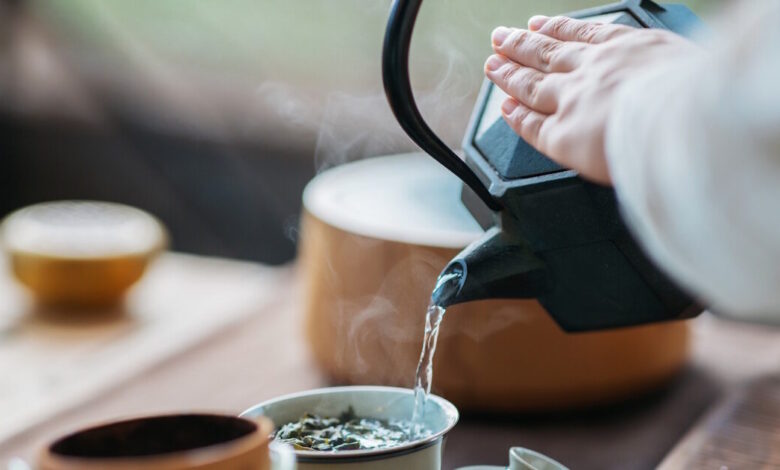 Κίνα:-Στόχος-1,5-τρισ.-γουάν-για-τη-βιομηχανία-τσαγιού-έως-το-2030