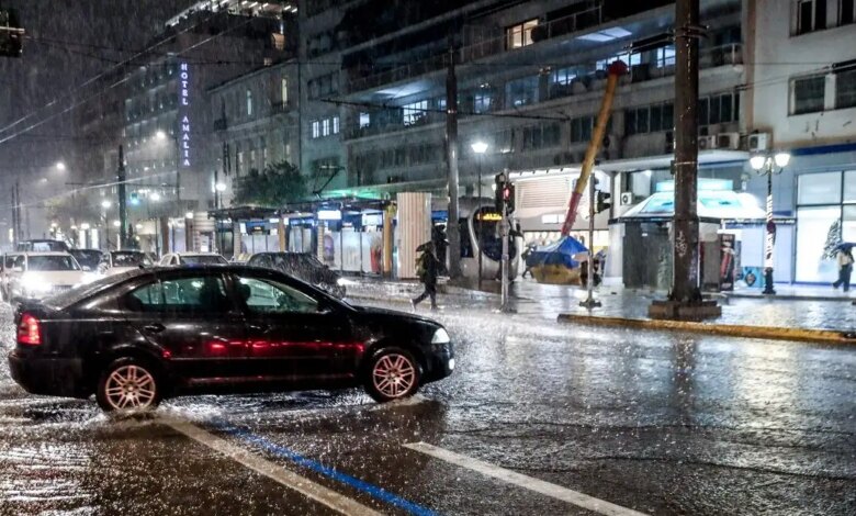 Καιρός:-Νέο-κύμα-με-βροχές-και-καταιγίδες-μέσα-στη-νύχτα-–-Με-ήλιο-τα-φετινά-Κούλουμα
