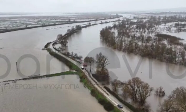 Έβρος:-Οι-πλημμύρες-προκάλεσαν-νέα-ρήξη-αναχώματος-στη-Μάνδρα-–-Μία-απέραντη-λίμνη-ο-Δήμος-Σουφλίου