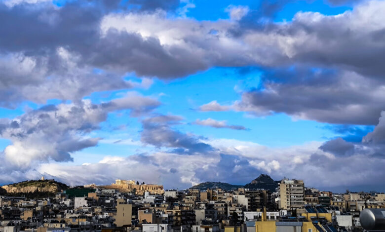 Καιρός-σήμερα:-Ηλιοφάνεια-με-λίγη-συννεφιά-στο-μεγαλύτερο-μέρος-της-χώρας-–-Βροχές-σε-Μακεδονία,-Θράκη-και-Αιγαίο