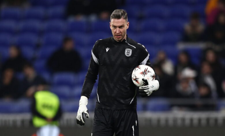 ΠΑΟΚ:-Ο-Παβλένκα-γλίτωσε-τα-χειρότερα,-απέφυγε-το-κάταγμα-στα-πλευρά