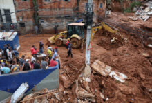 Βραζιλία:-29-νεκροί-και-πολλοί-αγνοούμενοι-από-κατολισθήσεις-–-Εικόνες-καταστροφής-από-τις-λάσπες-και-τα-ισοπεδωμένα-κτίρια
