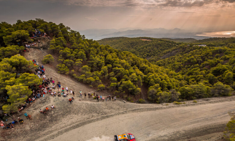 ΕΚΟ-Ράλλυ-Ακρόπολις:-Υπερειδική-στην-Αθήνα,-έδρα-σε-Λουτράκι-και-διαδρομές-σε-Παρνασσό,-Λιβαδειά,-Αρκαδία-και-Αργολίδα