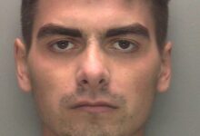 Βρετανία:-Ισόβια-στον-26χρονο-που-μαχαίρωσε-9χρονη-στην-καρδιά-έξω-από-το-μαγαζί-της-μητέρας-της