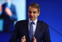 Κυριάκος-Μητσοτάκης-στο-προσυνέδριο-της-ΝΔ-στην-Αλεξανδρούπολη:-Ο-φράχτης-θα-καλύψει-όλο-τον-Έβρο-έναντι-οποιασδήποτε-απειλής