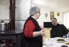 Η-«κυρά-του-Δέλτα»-για-την-συνάντηση-με-τον-Μητσοτάκη:-Δοκίμασε-ντολμαδάκια-αλλά-τον-ενθουσίασε-το-χέλι