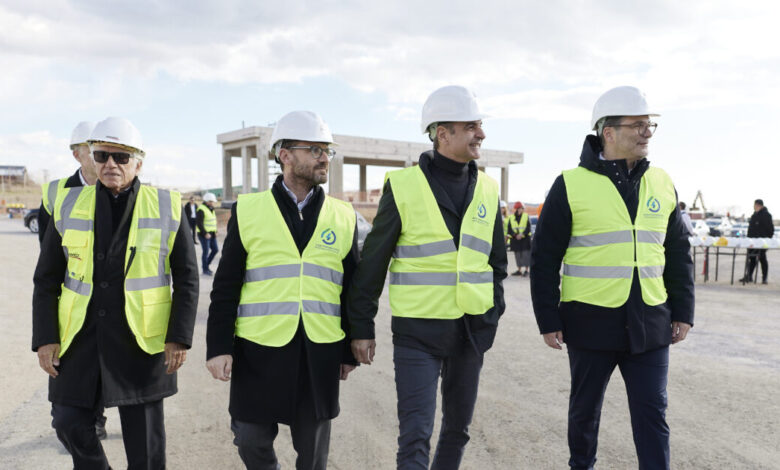 Κυριάκος-Μητσοτάκης:-«Στην-Αλεξανδρούπολη-χτυπάει-η-ενεργειακή-“καρδιά”,-όχι-μόνο-της-Ελλάδος-αλλά-και-όλης-της-Ανατολικής-Ευρώπης»