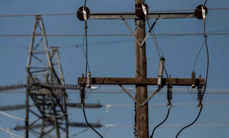 Νέους-κανόνες-για-τις-ρευματοκλοπές-προτείνει-ο-ΔΕΔΔΗΕ-–-Πώς-θα-γίνονται-οι-έλεγχοι-και-ποιες-οι-συνέπειες-για-τους-παραβάτες