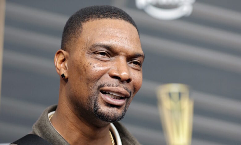 Ο-Κρις-Μπος-συγκλονίζει-για-το-πρόβλημα-υγείας-του:-«Ξύπνησα-καλυμμένος-από-το-δικό-μου-αίμα»