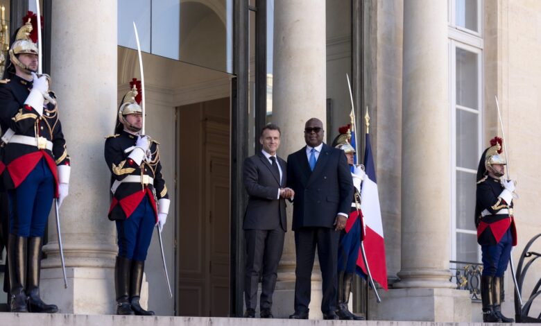 Τον-πρόεδρο-της-ΛΔ-Κονγκό-υποδέχθηκε-στα-Ηλύσια-ο-Μακρόν