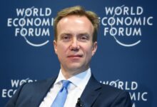 Παραιτήθηκε-ο-επικεφαλής-του-Φόρουμ-του-Νταβός,-μετά-την-έρευνα-για-διασυνδέσεις-με-τον-Έπσταϊν