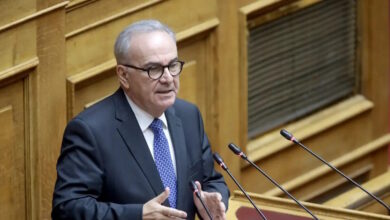 Παπαθανάσης:-Ενεργειακή-αναβάθμιση-και-ανακαίνιση-του-Δημοτικού-θεάτρου-Μυτιλήνης