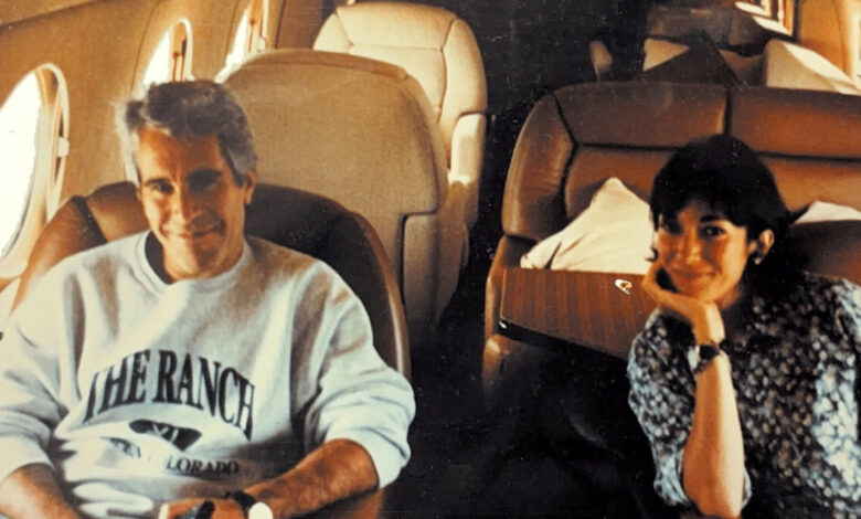 Χρησιμοποιούσε-ο-Έπσταϊν-βάσεις-της-raf-για-τη-μεταφορά-θυμάτων-σεξουαλικής-εμπορίας;