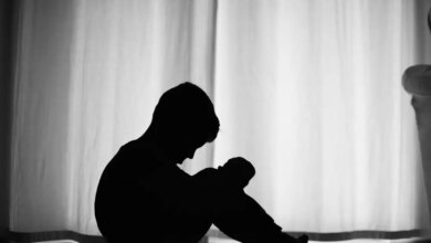 Βόλος:-Θύματα-άγριου-ξυλοδαρμού-ένας-12χρονος-και-η-μητέρα-του-–-Δράστης-ο-πατέρας