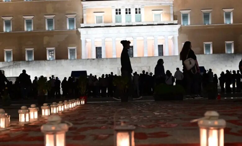 Τέμπη:-90-συγκεντρώσεις-σε-όλη-τη-χώρα,-έκτακτες-κυκλοφοριακές-ρυθμίσεις,-πώς-θα-κινηθούν-τα-μέσα-μεταφοράς