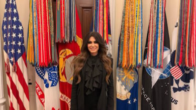 Η-Κίμπερλι-Γκιλφόιλ-έγινε-δεκτή-από-τον-Ντόναλντ-Τραμπ-και-τον-ενημέρωσε-για-την-πρόοδο-στις-σχέσεις-με-την-Ελλάδα