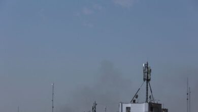 Ιράν:-«Η-απάντηση-θα-είναι-συντριπτική»-απειλεί-η-Τεχεράνη-για-την-επίθεση-του-Ισραήλ-και-των-ΗΠΑ