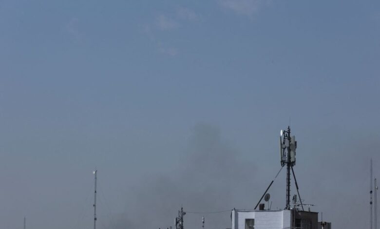 Ιράν:-«Η-απάντηση-θα-είναι-συντριπτική»-απειλεί-η-Τεχεράνη-για-την-επίθεση-του-Ισραήλ-και-των-ΗΠΑ