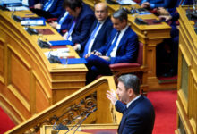 Μητσοτάκης-σε-Ανδρουλάκη:-Να-μετρηθούμε-στη-Βουλή-για-το-κράτος-δικαίου-–-«Δεν-σέβεστε-τη-δικαιοσύνη»,-τον-κατηγόρησε-ο-Πρόεδρος-του-ΠΑΣΟΚ